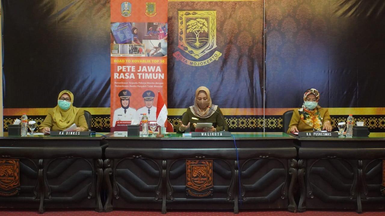 gambar utama