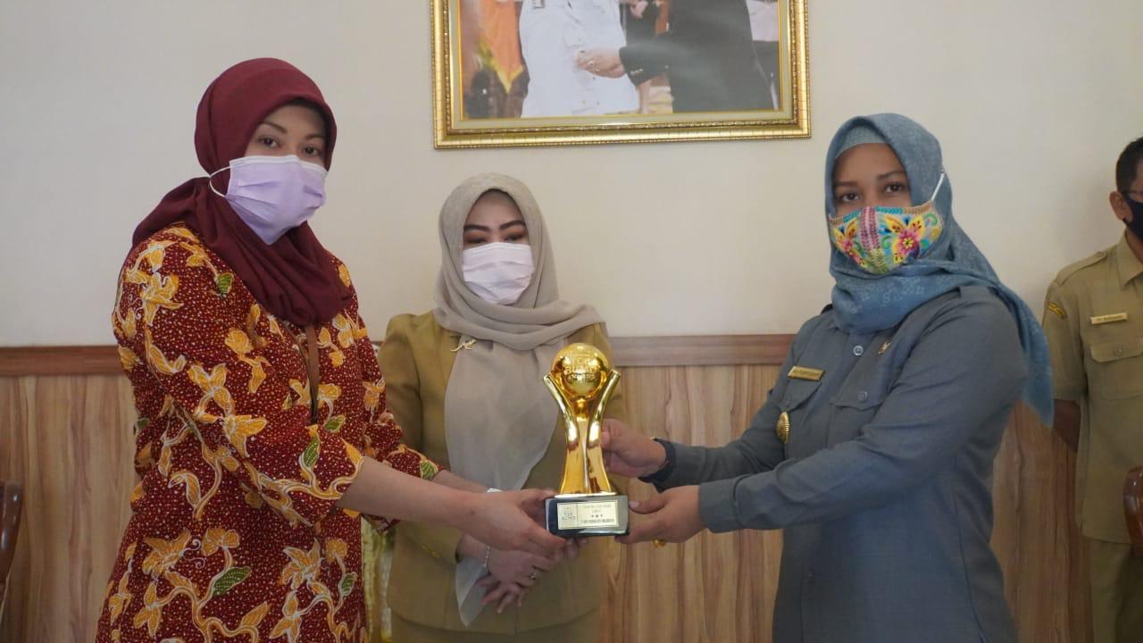 gambar utama