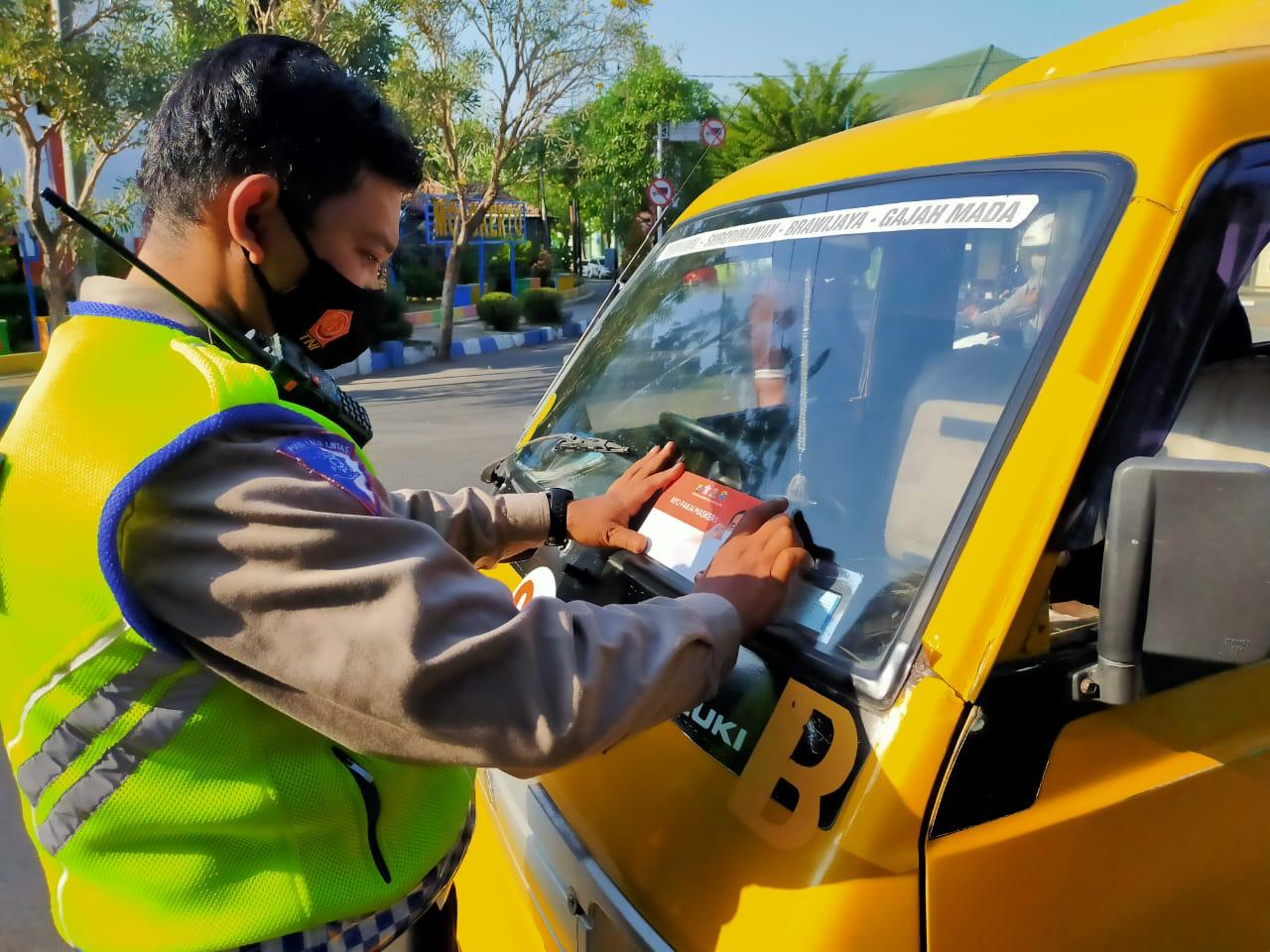 gambar utama