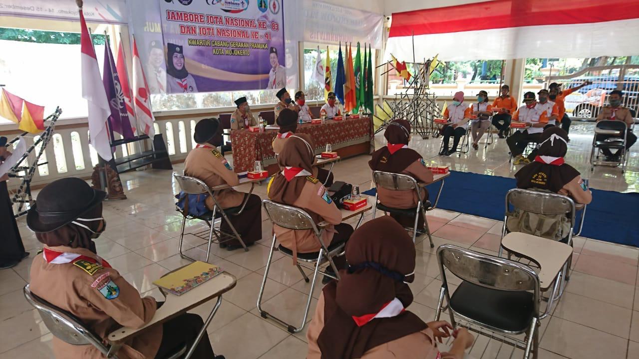 gambar utama