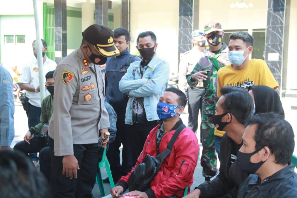 gambar utama