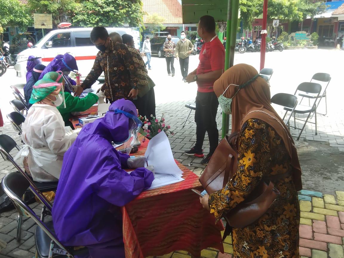 gambar utama