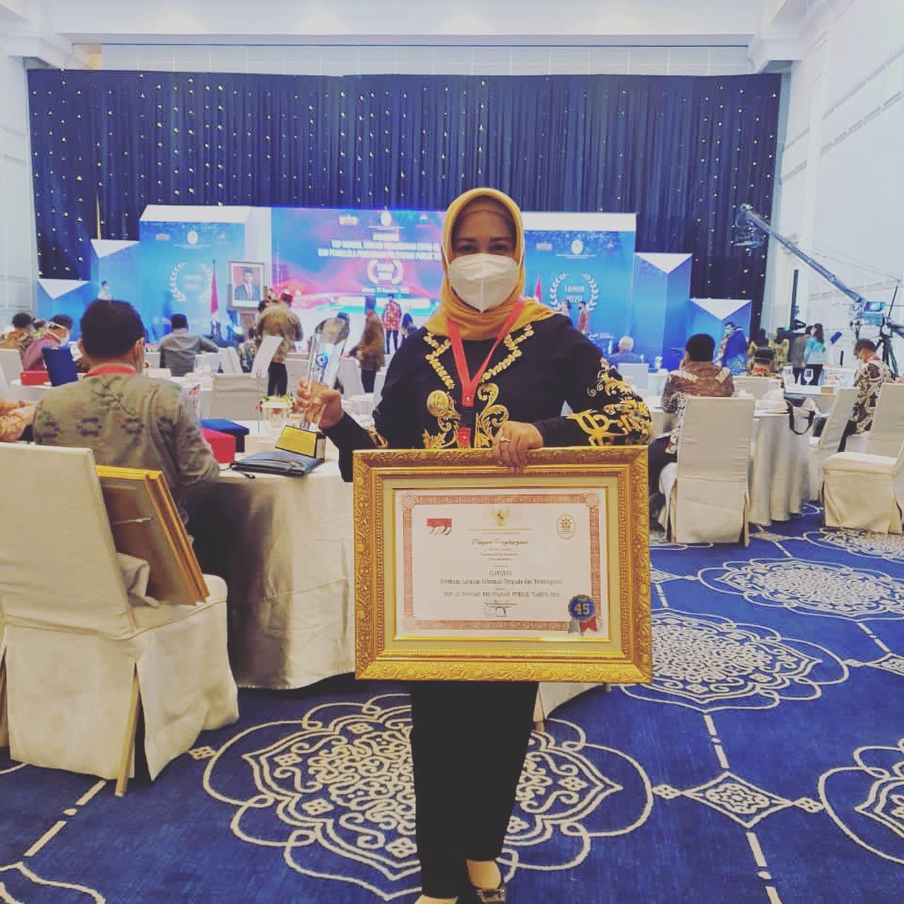 gambar utama
