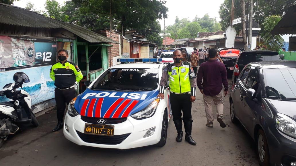 gambar utama