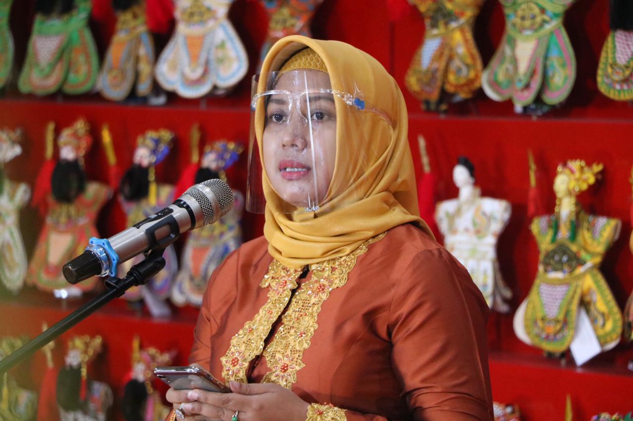 gambar utama