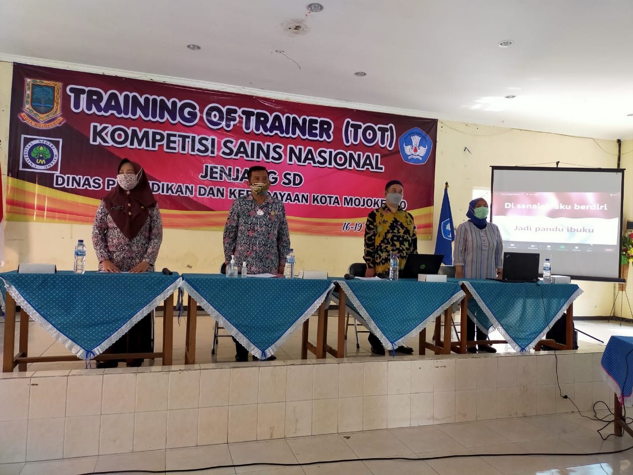 gambar utama