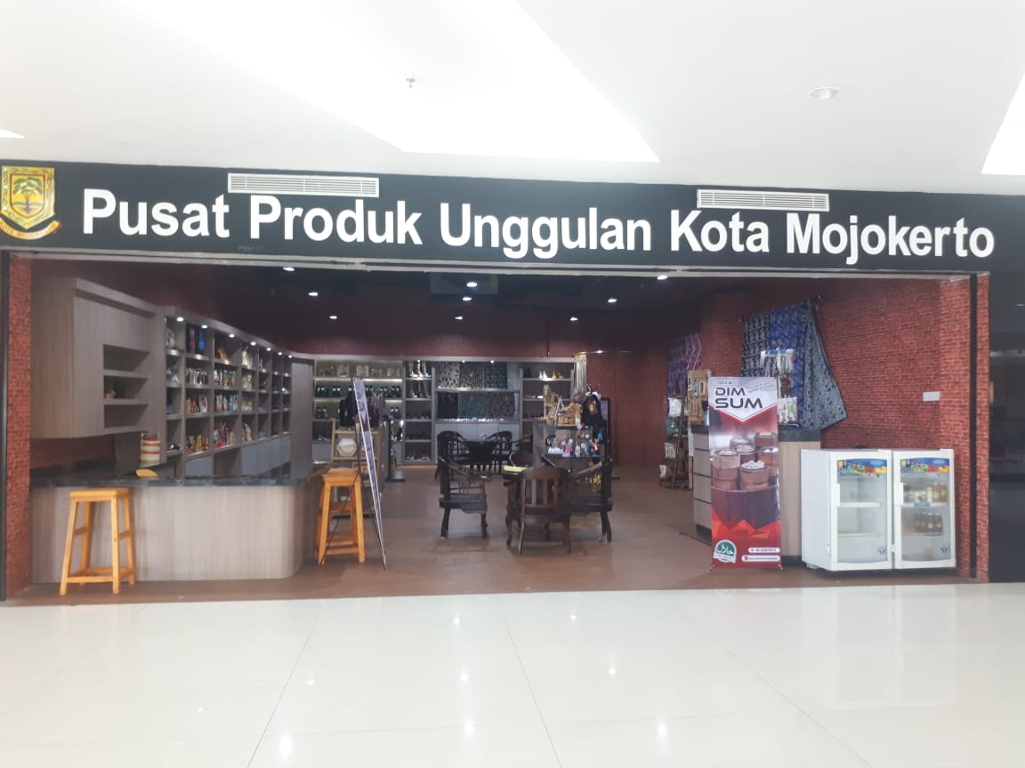 gambar utama