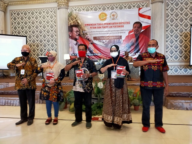 gambar utama