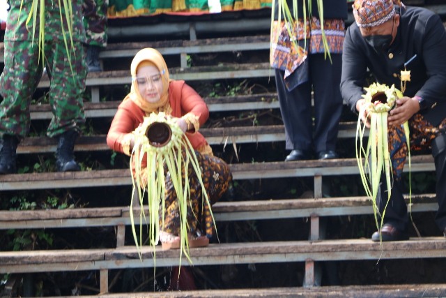 gambar utama