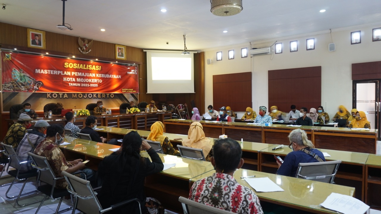 gambar utama