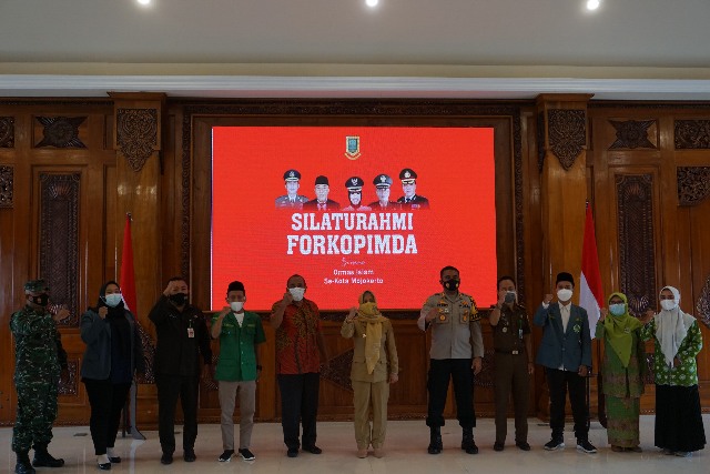 gambar utama
