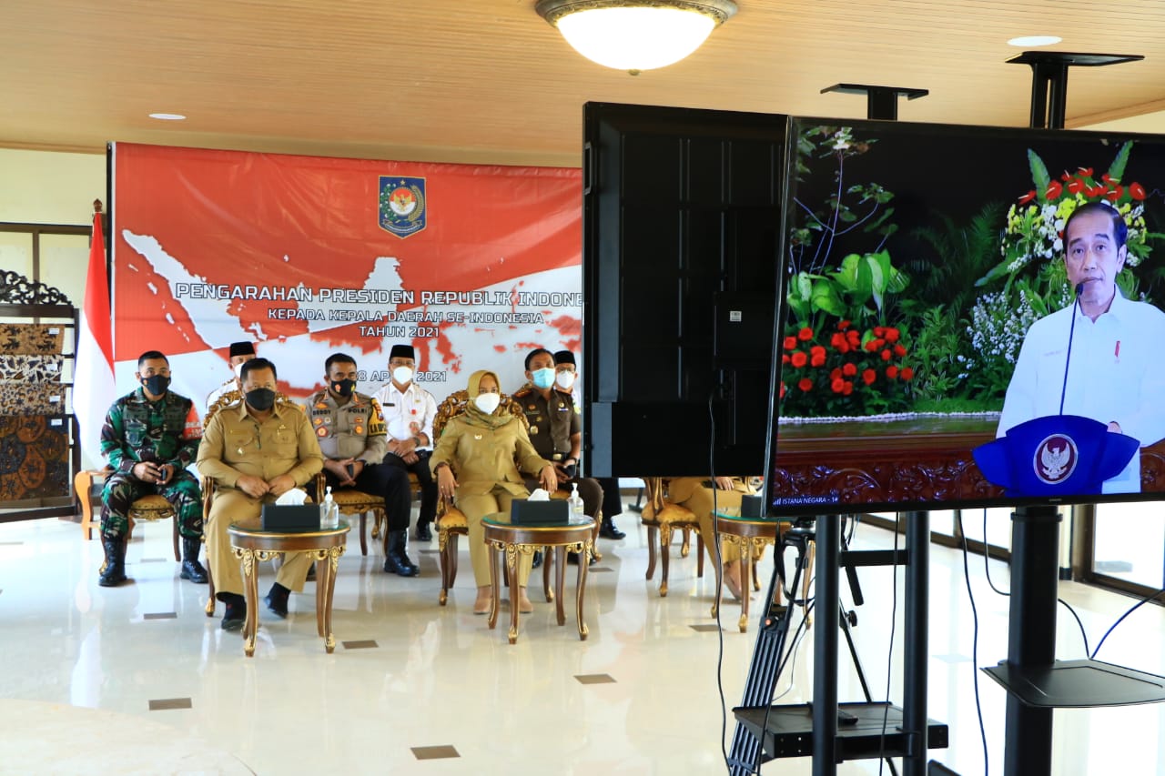 gambar utama