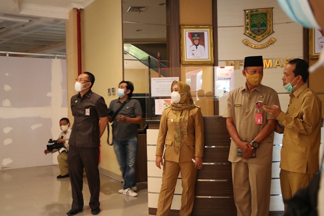 gambar utama