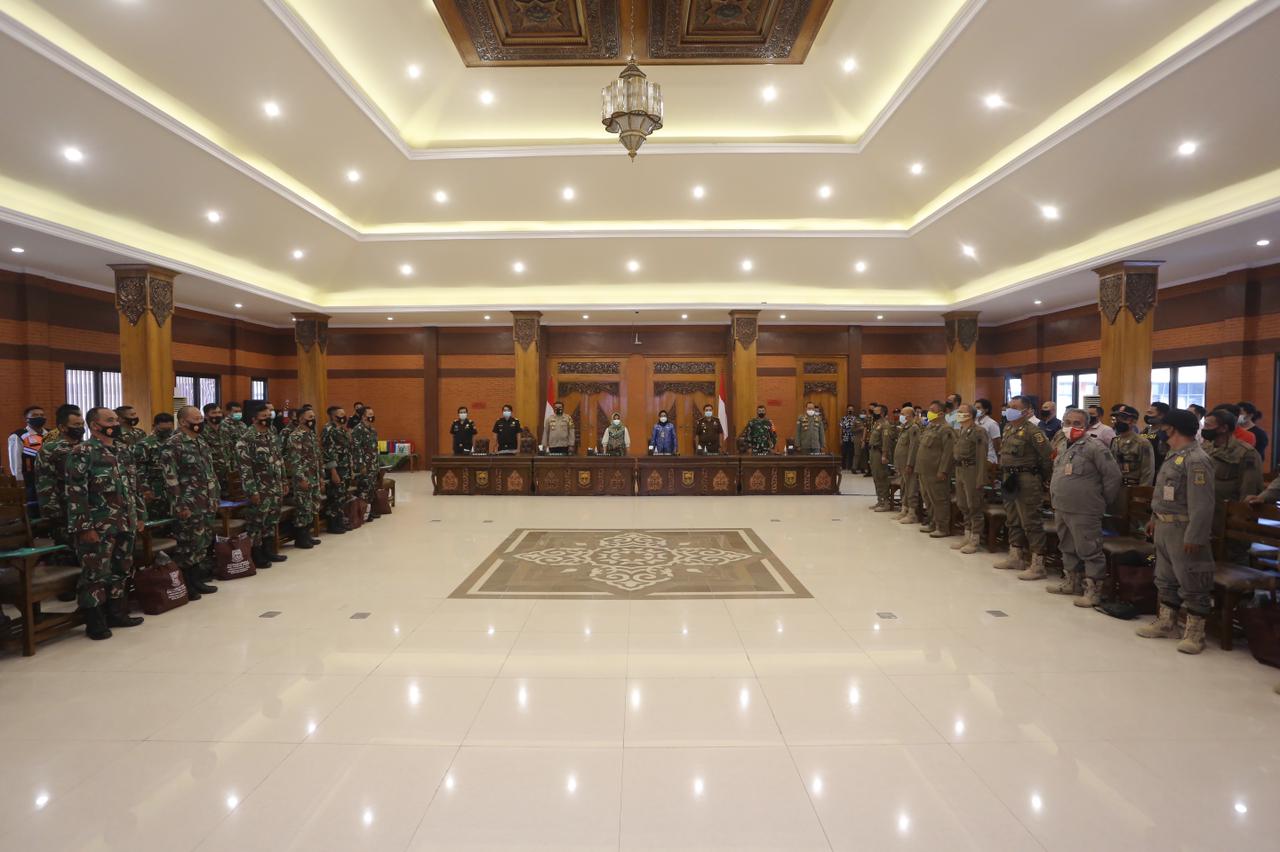 gambar utama