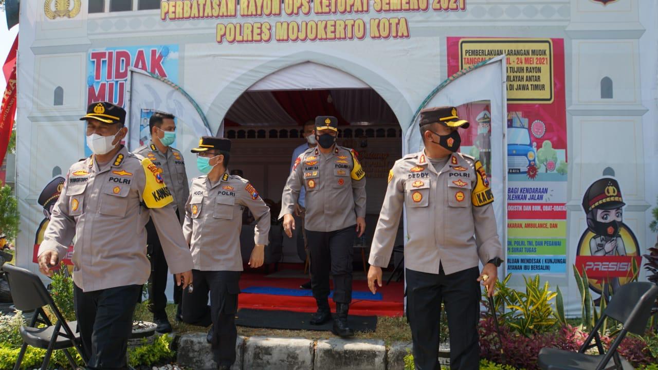 gambar utama