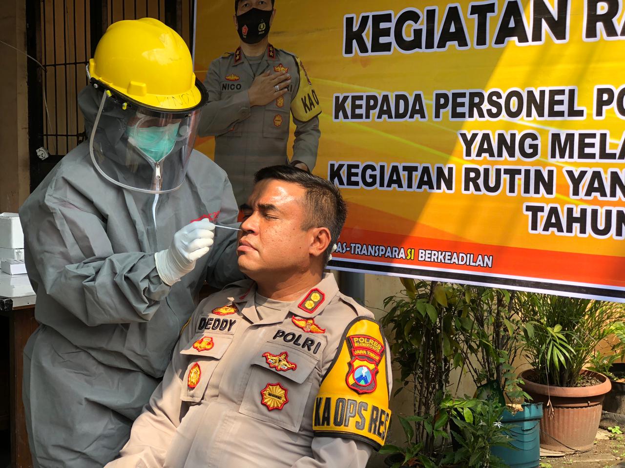 gambar utama