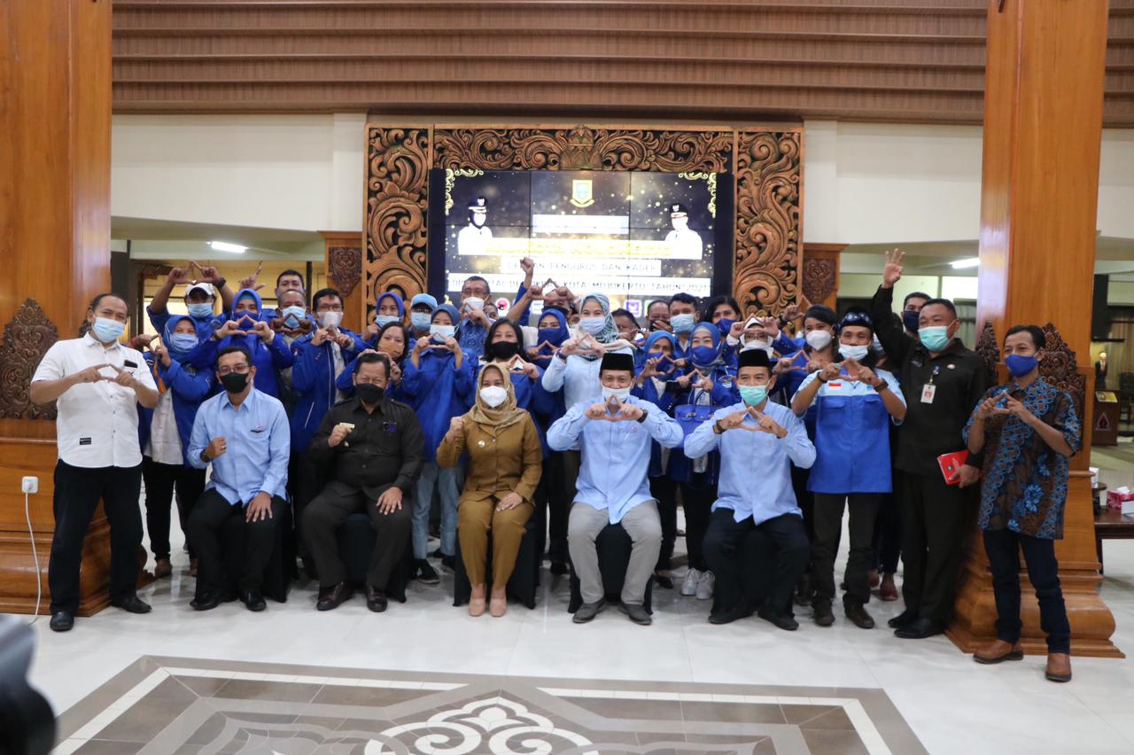 gambar utama