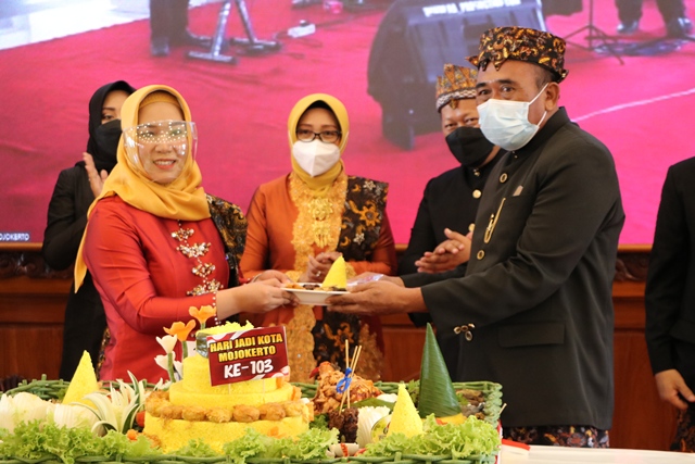 gambar utama