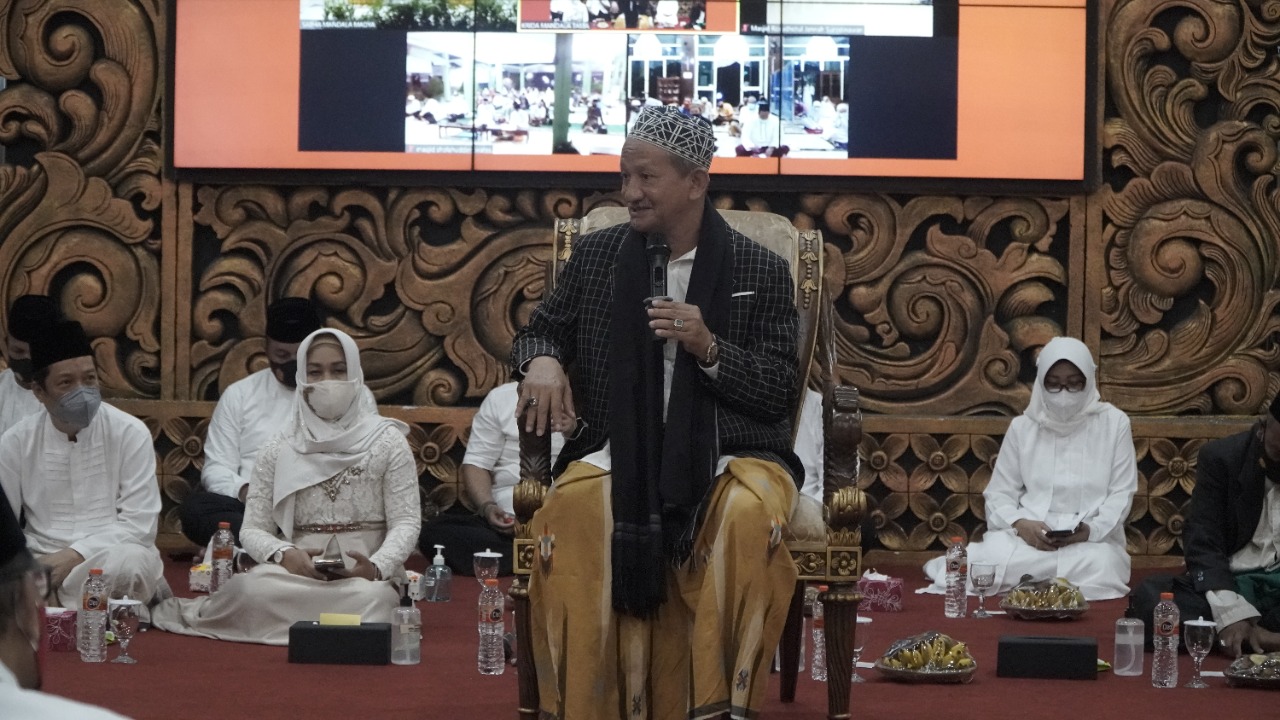 gambar utama