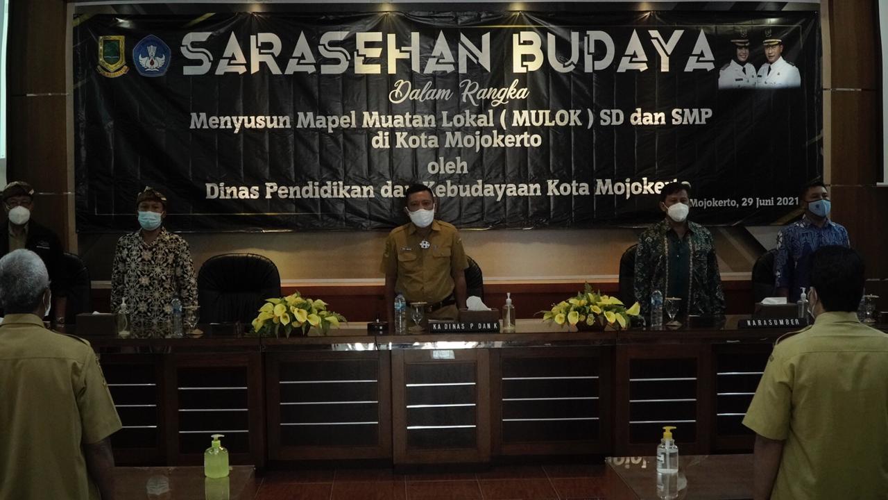gambar utama