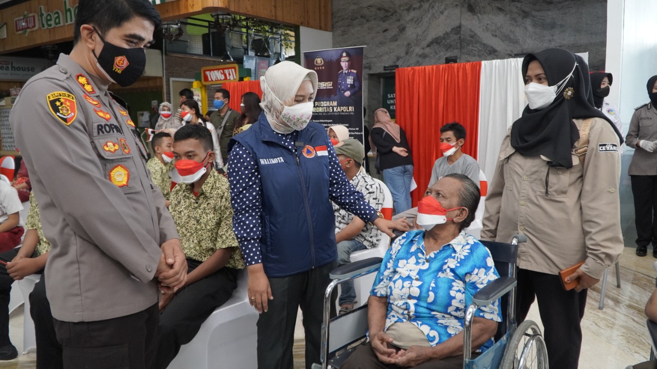 gambar utama