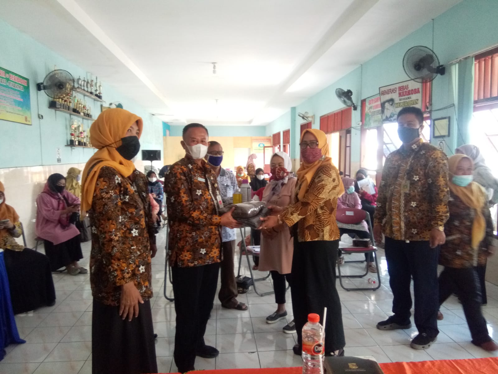 gambar utama