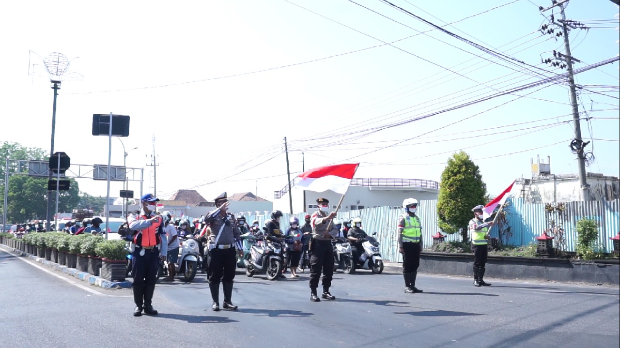 gambar utama