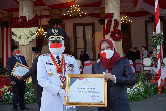 gambar utama