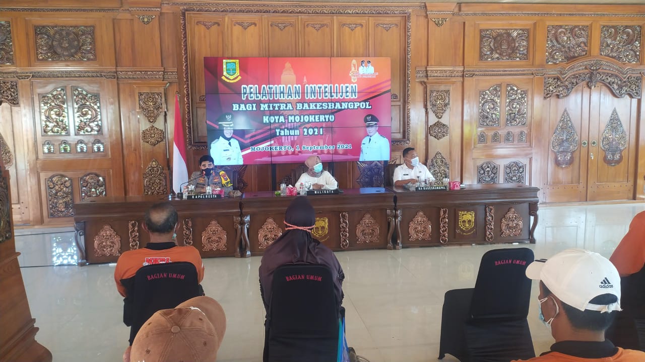 gambar utama