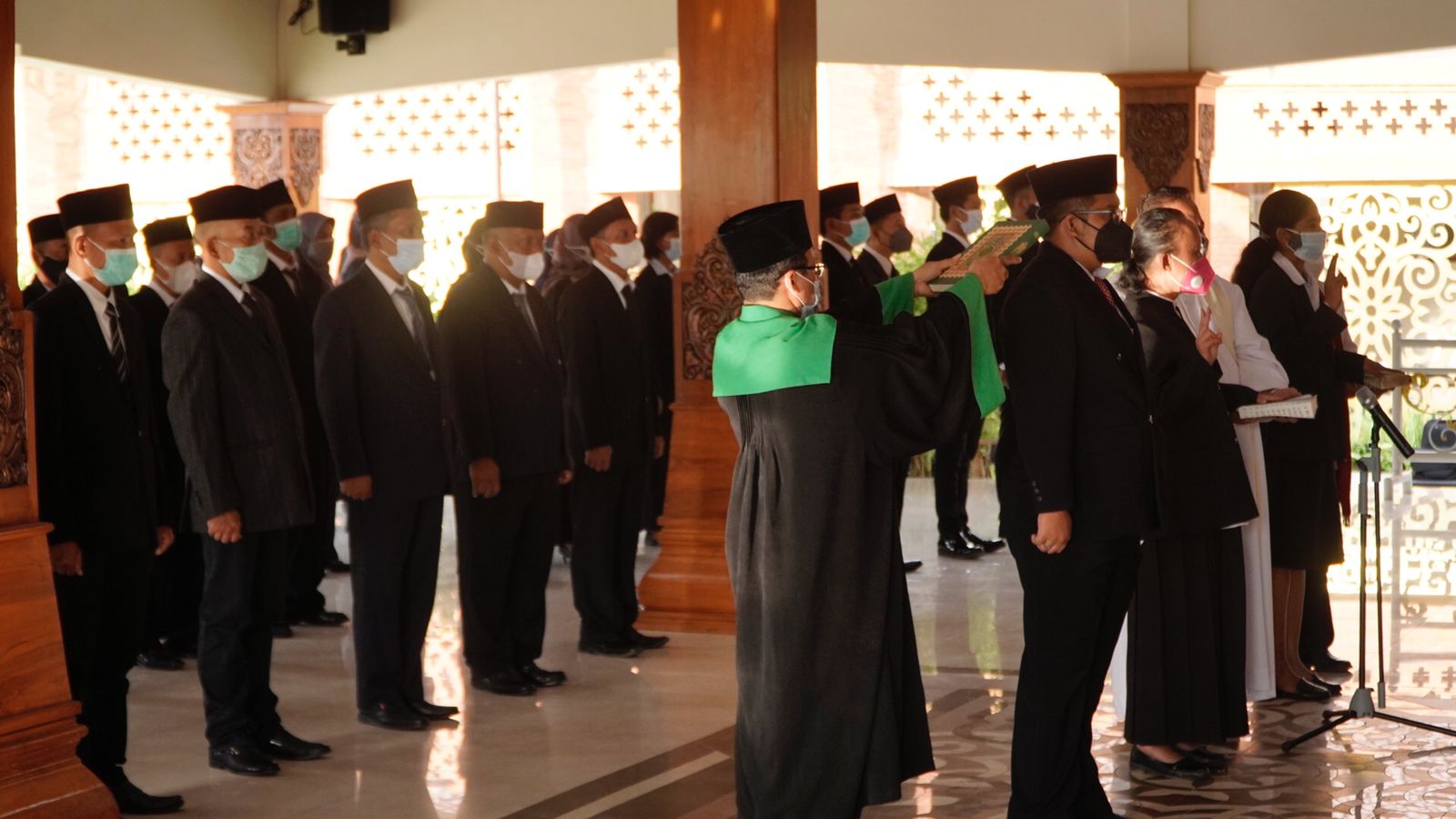 gambar utama