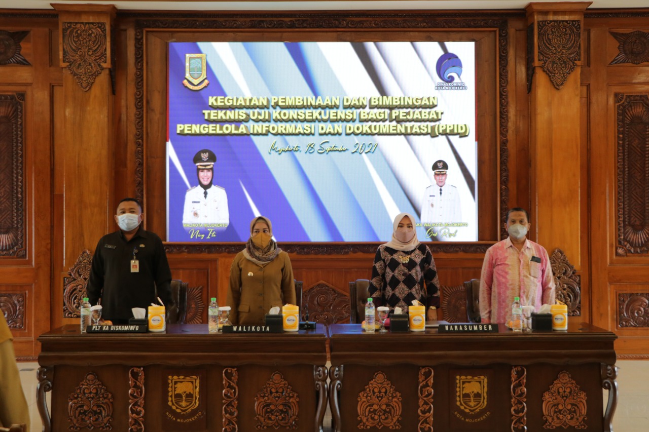 gambar utama