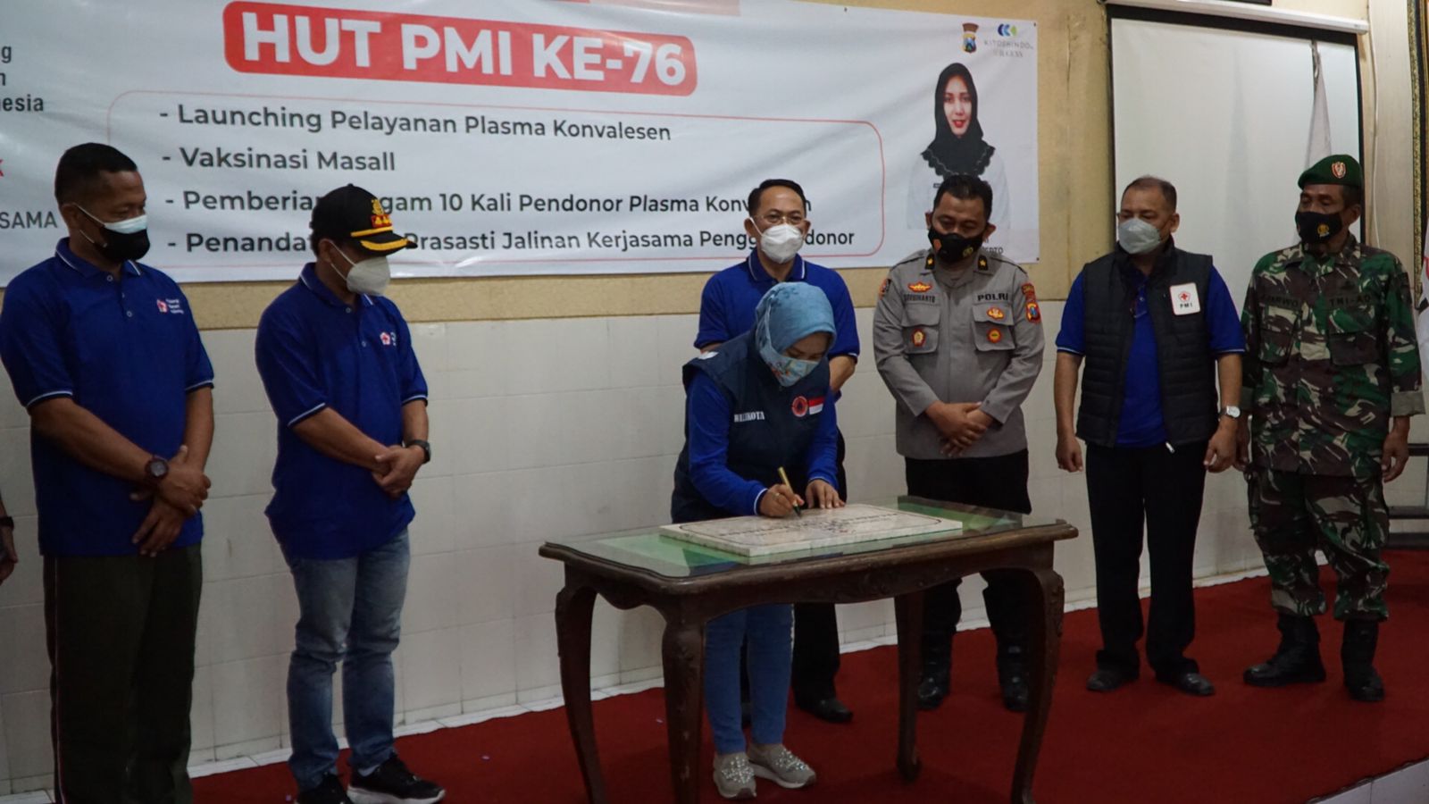 gambar utama