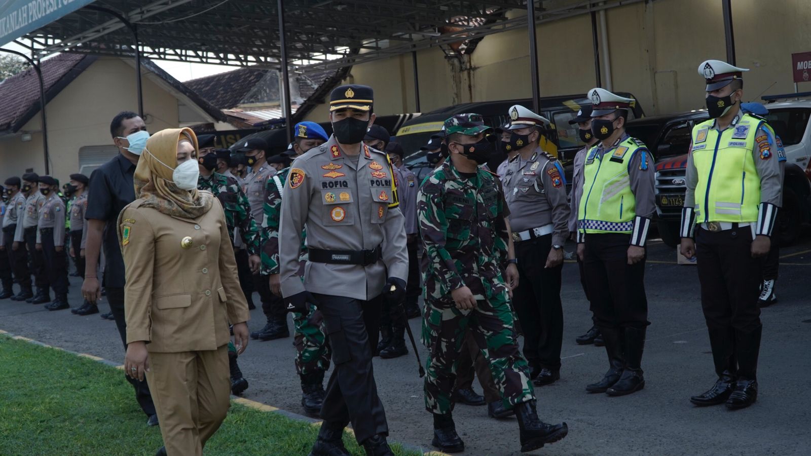 gambar utama
