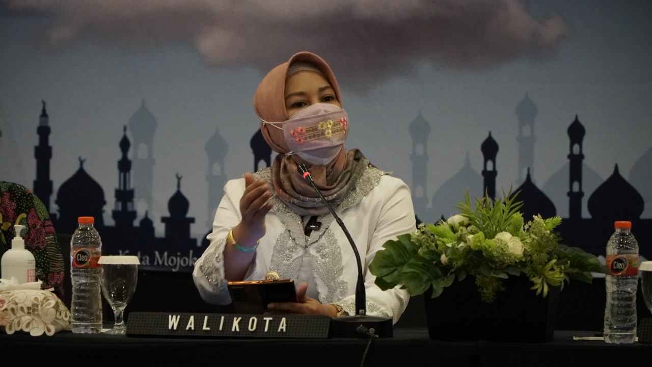 gambar utama