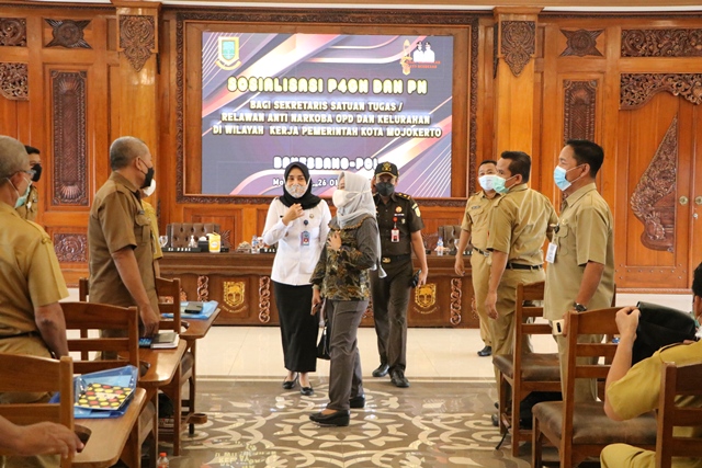 gambar utama