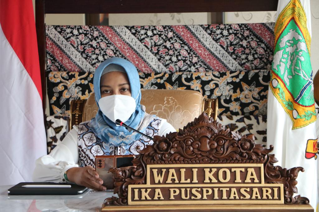 gambar utama