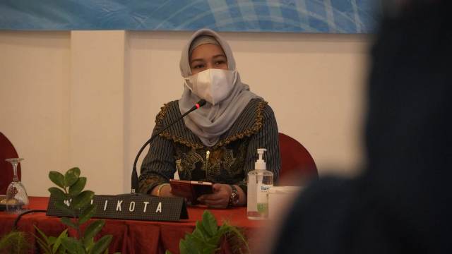gambar utama
