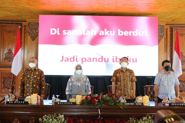 gambar utama