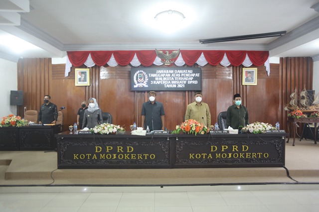 gambar utama