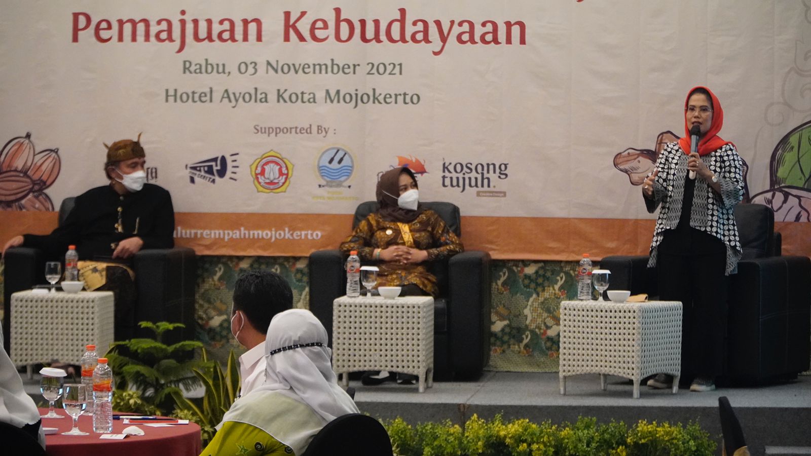 gambar utama