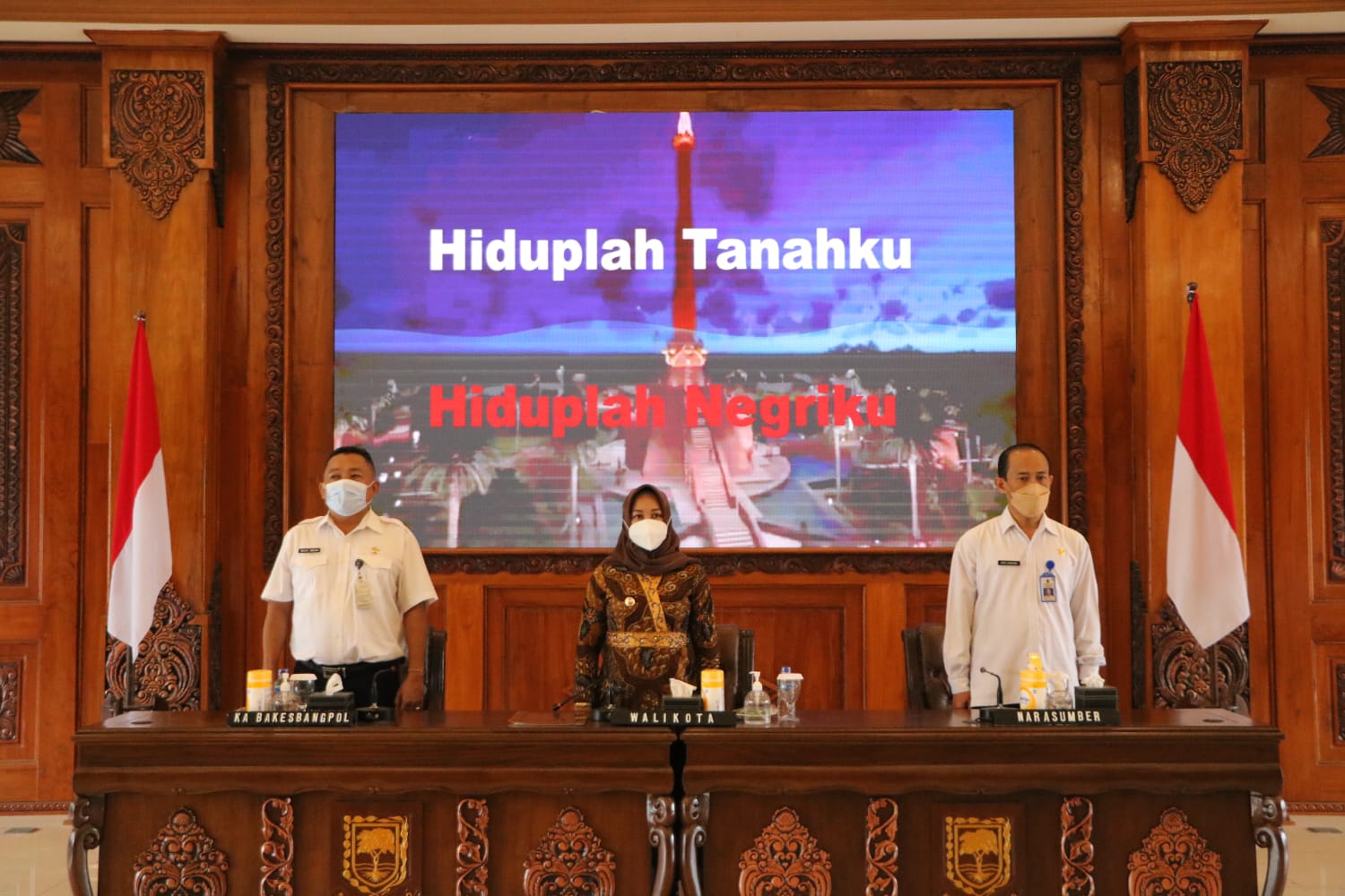 gambar utama