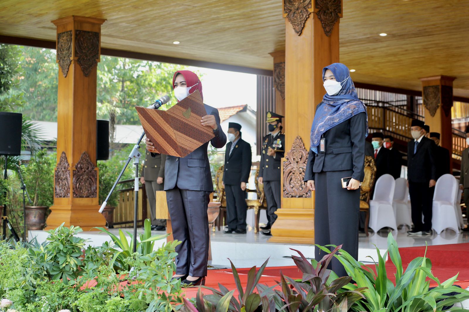 gambar utama
