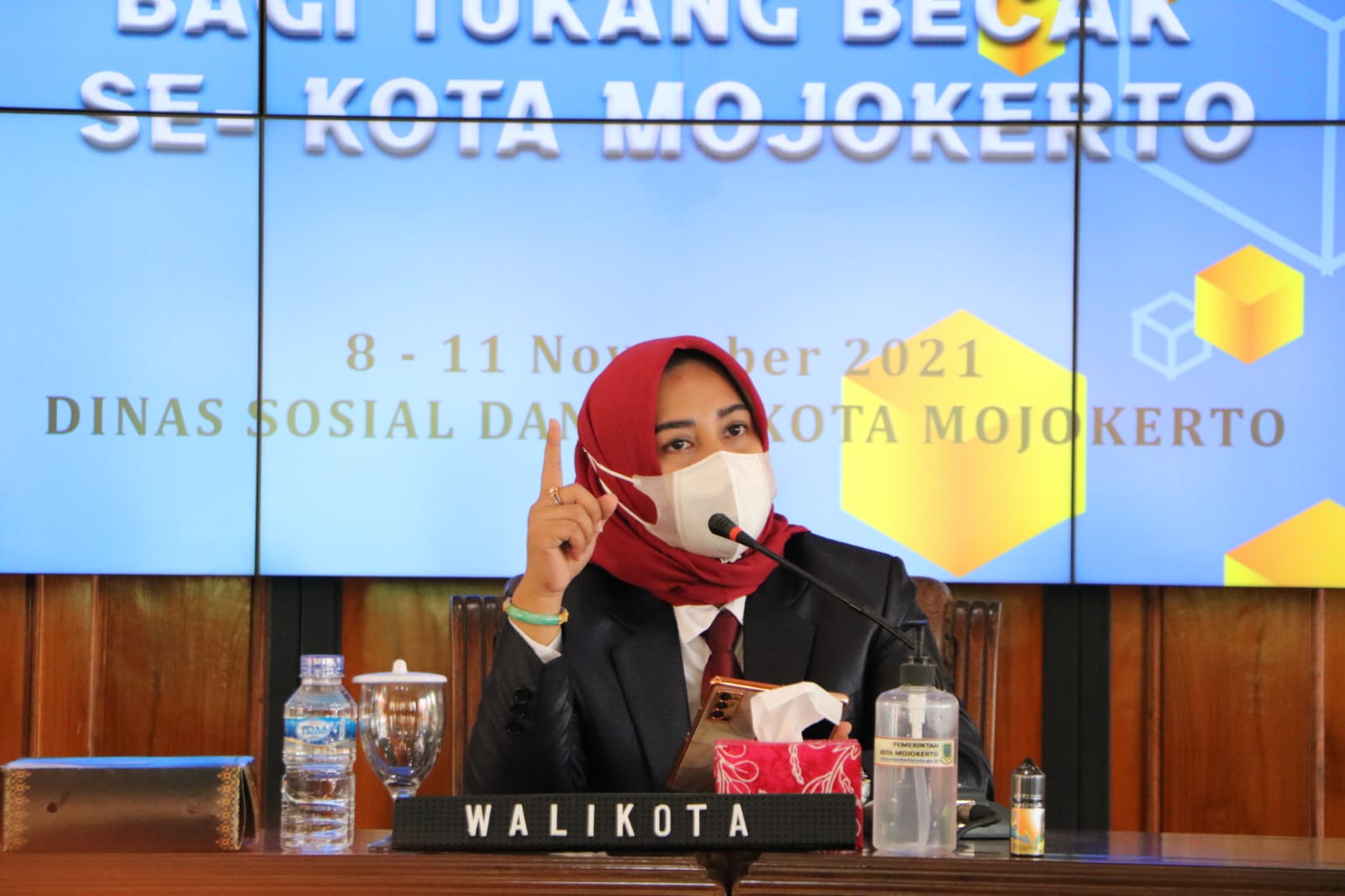 gambar utama