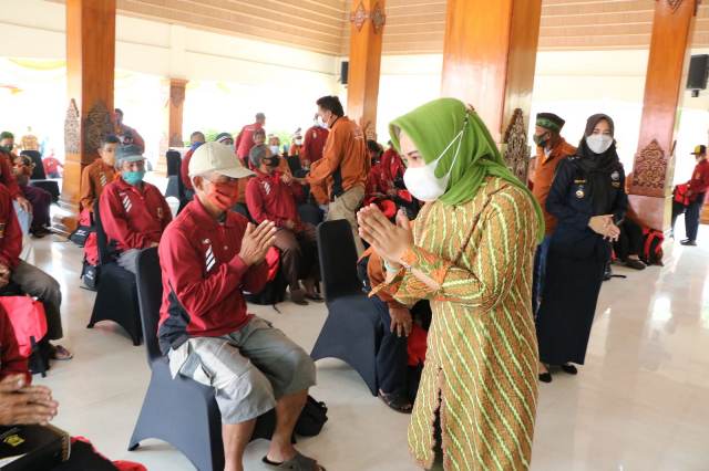 gambar utama