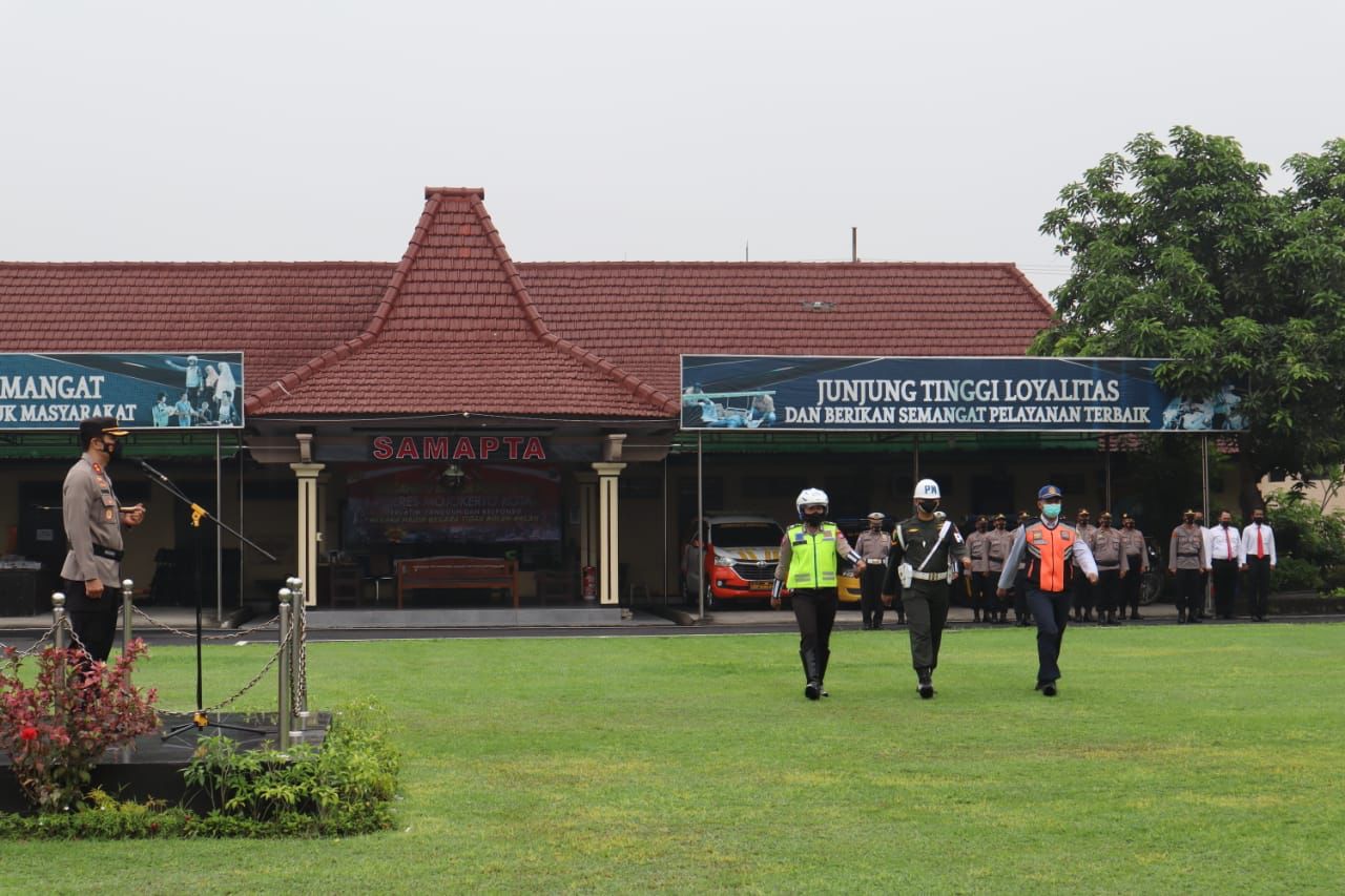 gambar utama