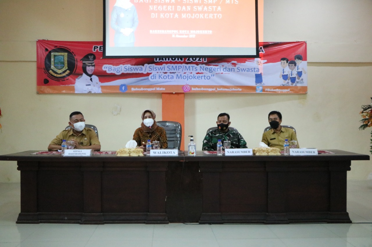 gambar utama