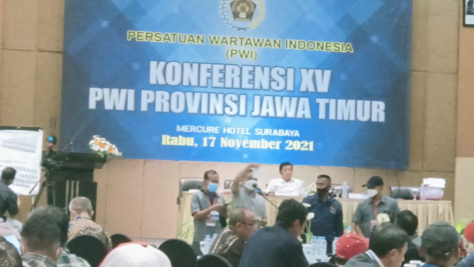 gambar utama