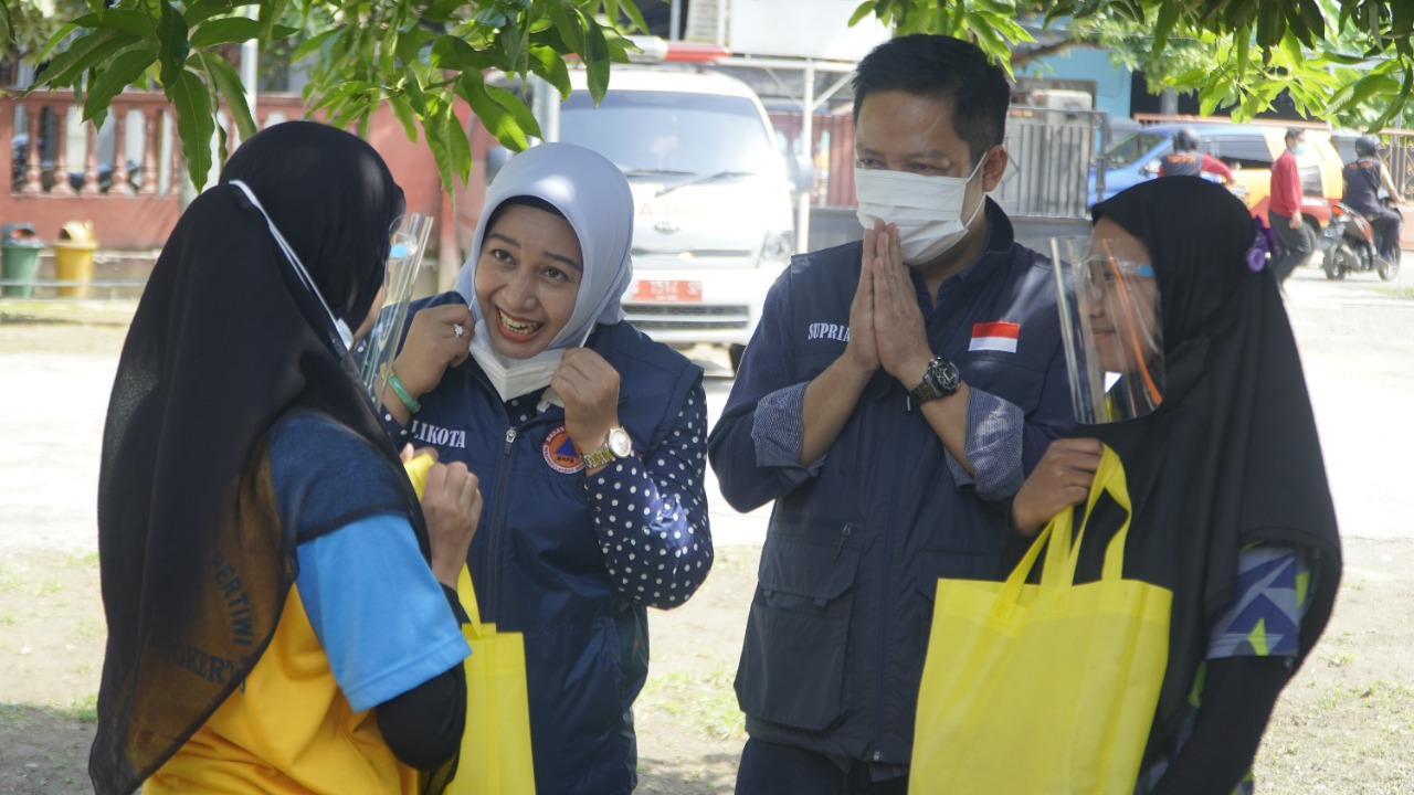 gambar utama