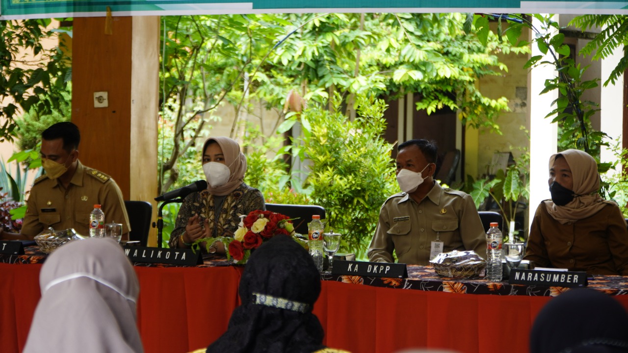 gambar utama