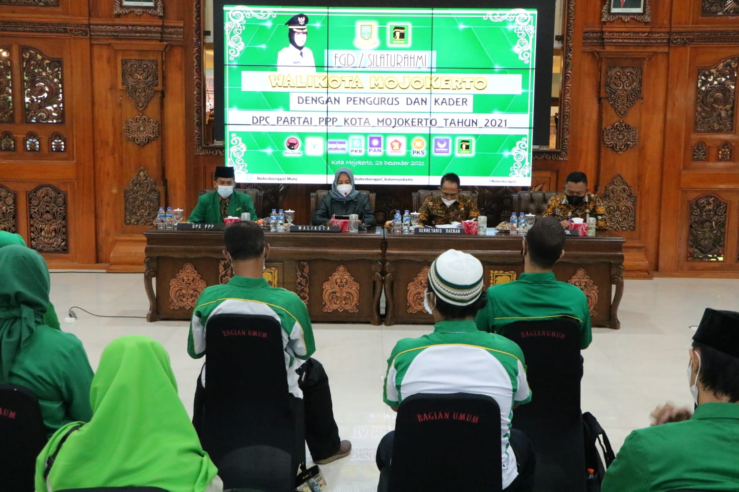 gambar utama